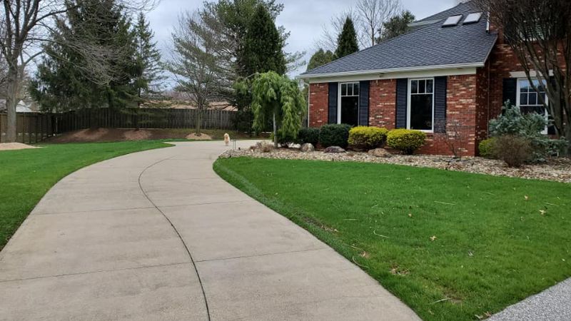 Lawn fertilization results showing green healthy turf in Canton Ohio