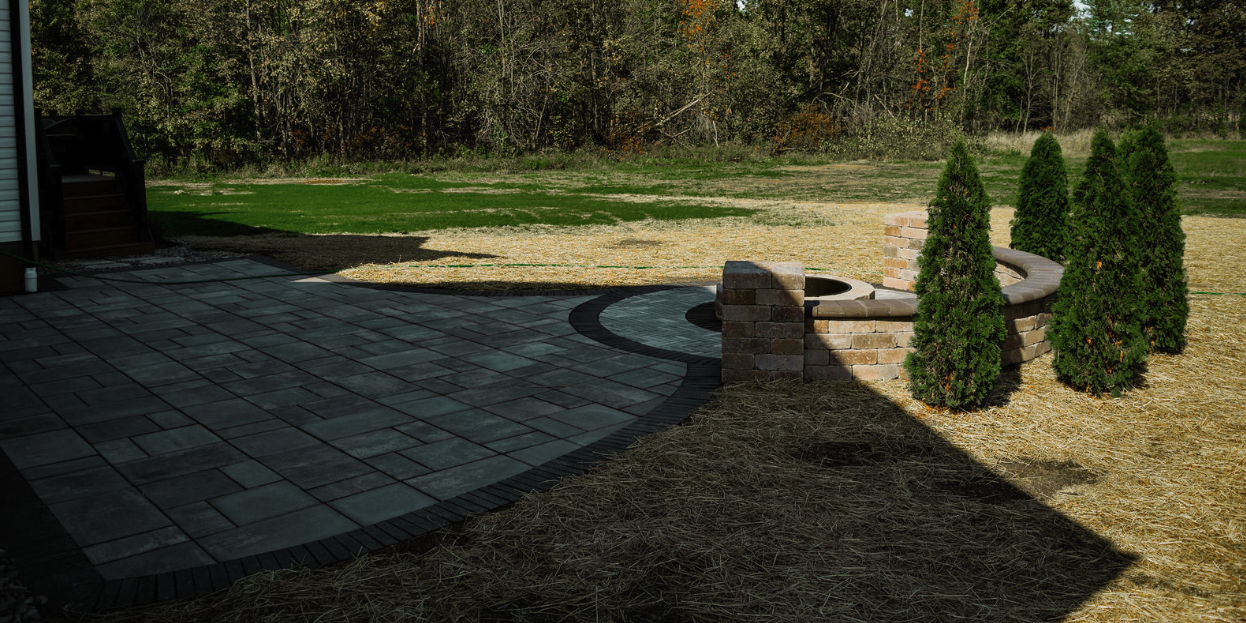 Seasonal lawn care services for Louisville homes and businesses